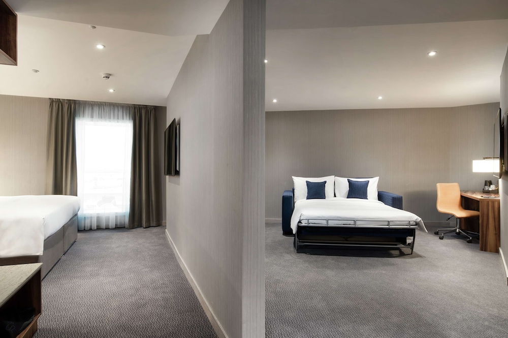 Hilton Garden Inn London Heathrow Terminal 2 and 3 18/66