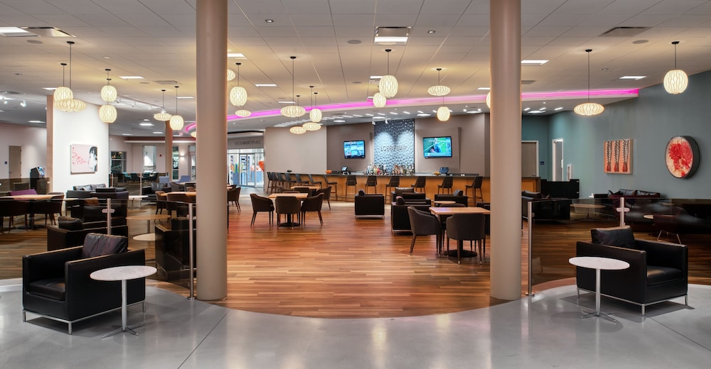 Wyndham I-Drive Avanti Resort & Conference Center 45/67