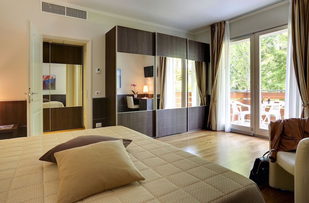 Grand Hotel Presolana 32/46