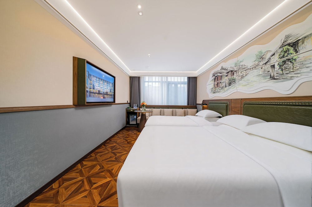 Nostalgia S Hotel (Beijing CCTV) 12/47