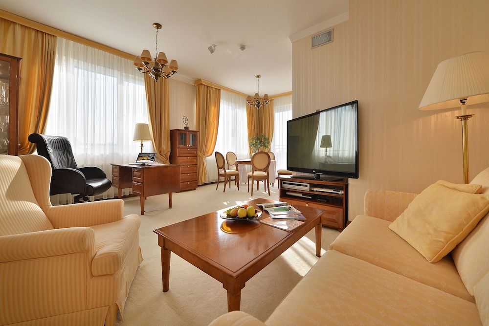 Apollo Hotel Bratislava 48/65