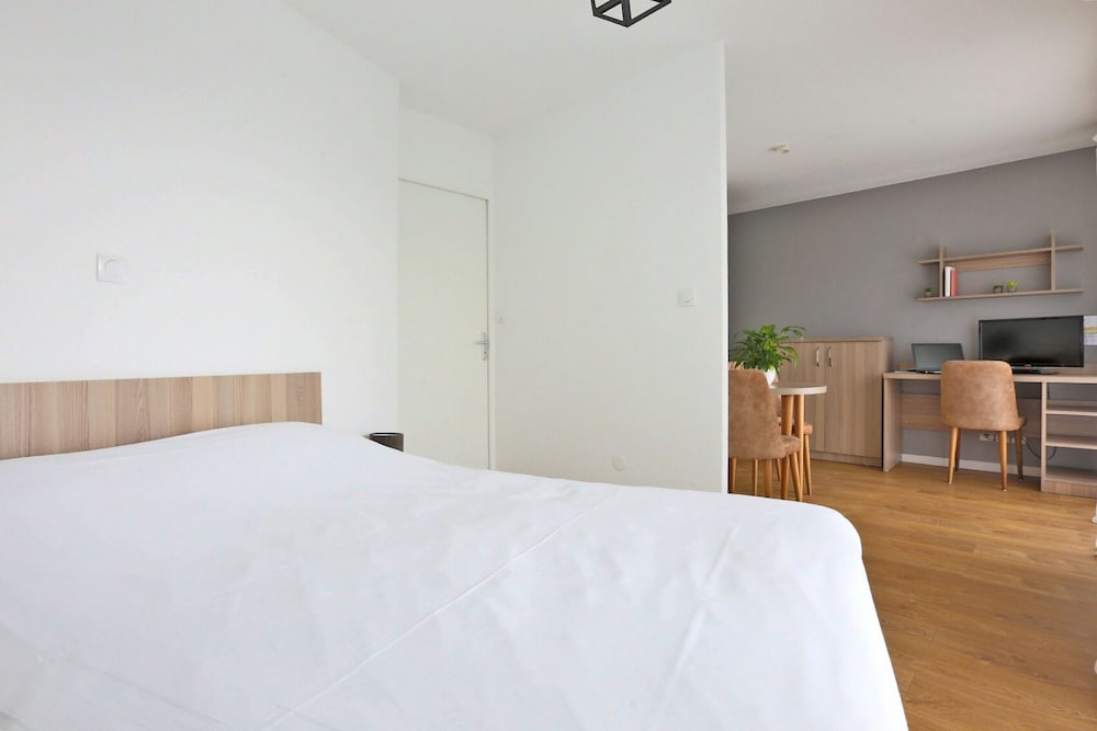 KOSY Appart'Hotels - La Maison Des Chercheurs 15/43