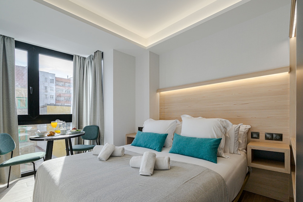Feelathome Ventas Suites 13/50