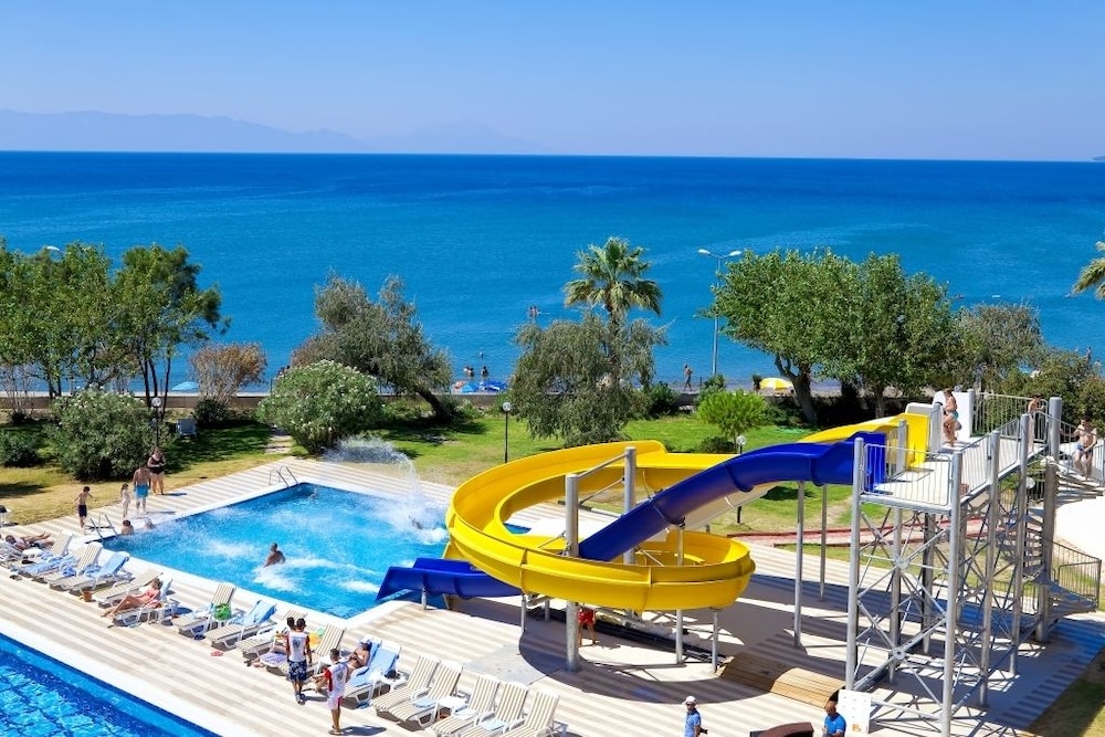 Grand Sahin s Gumuldur Resort 69/82