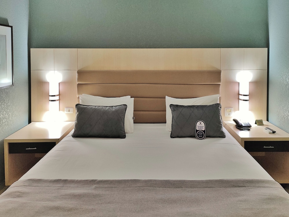 Hotel Metropole Maringa 11/69