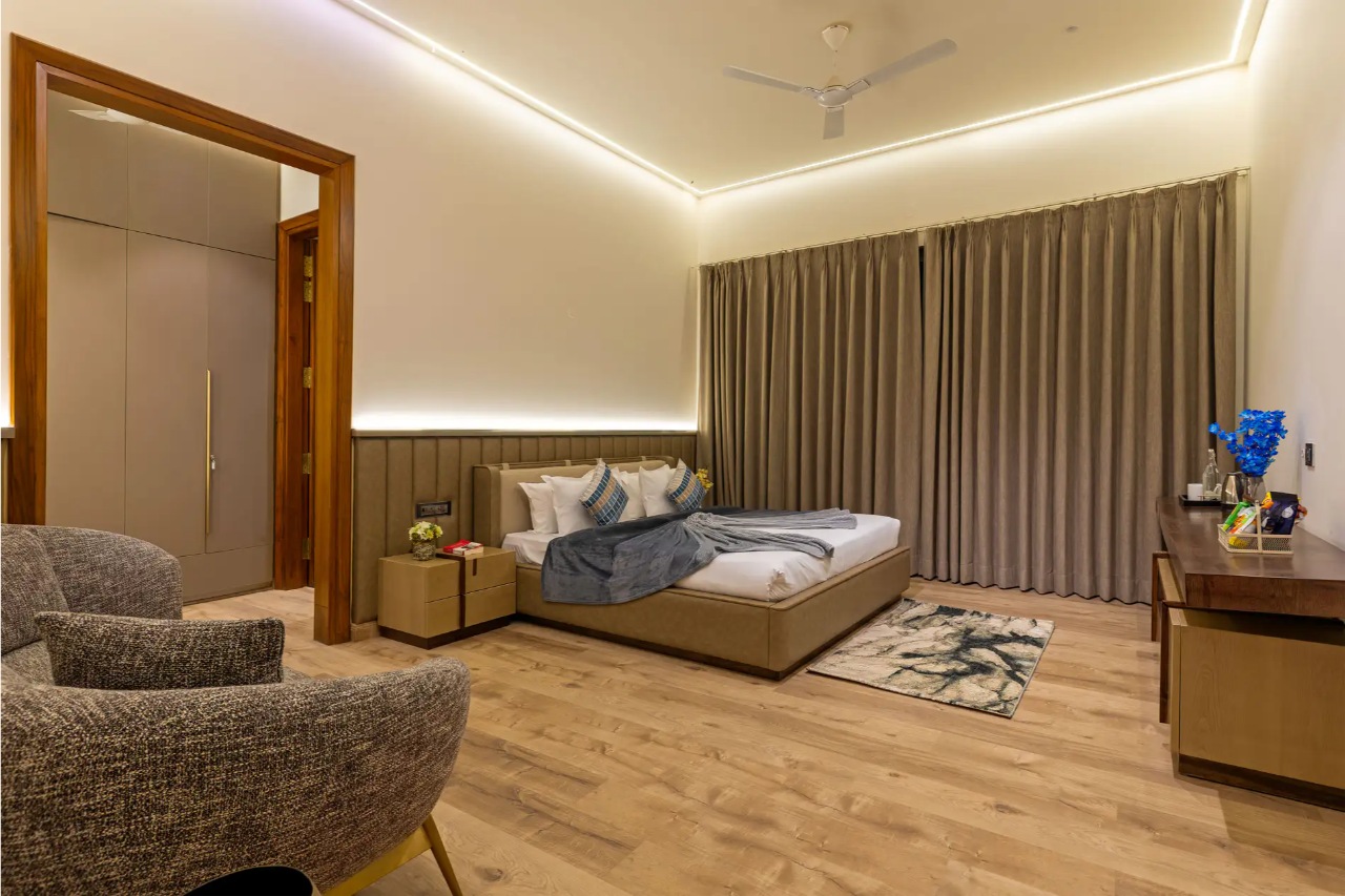 ELIVAAS Levante Farms 5 BHK Villa With Private Pool, Bar, Garden and Gazebo 7/21