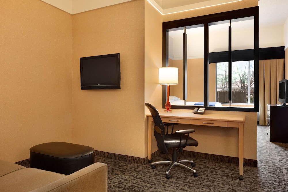 Doubletree By Hilton Hotel Oklahoma City Airport 37/45