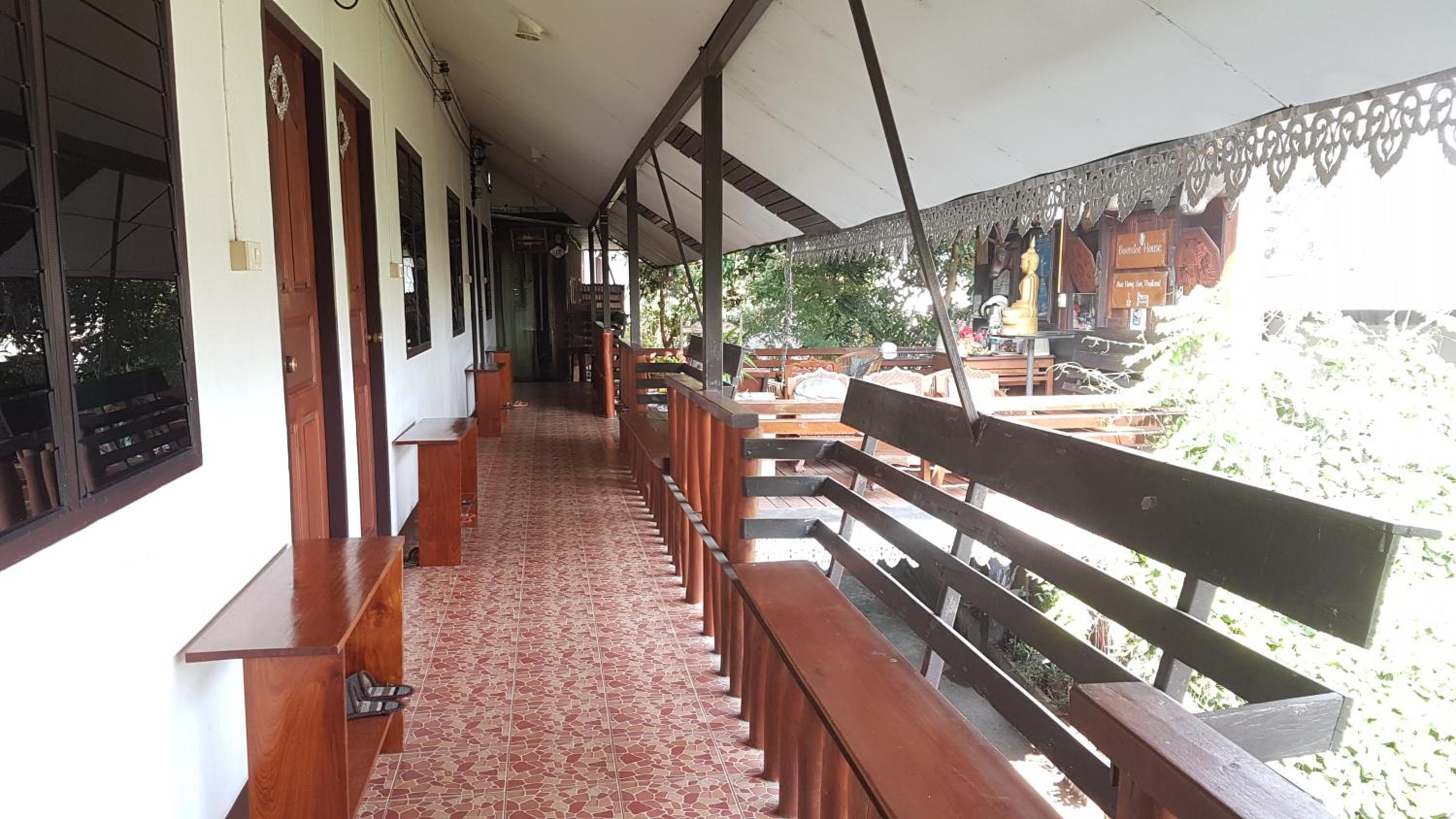 Boondee House 18/88