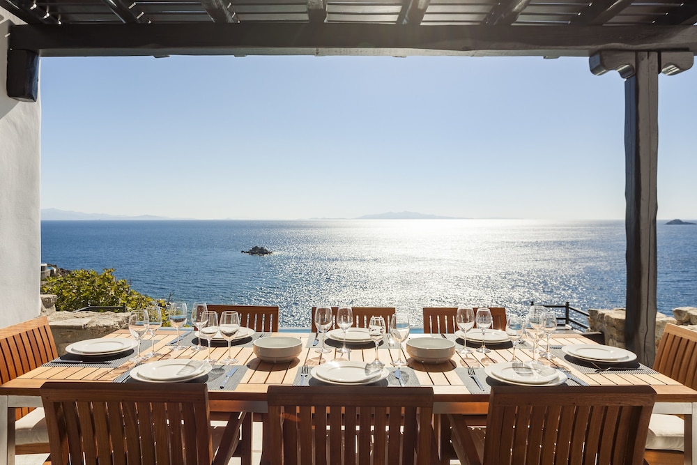 Agios Lazaros Resort 30/50