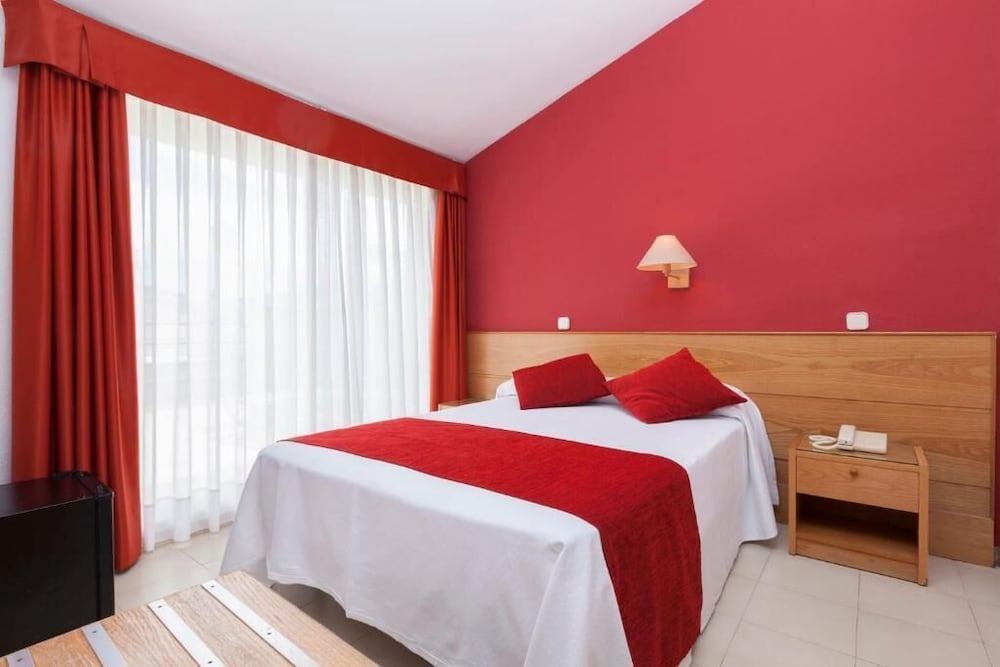 غرفة بسرير مزدوج بشرفة، Mar de Tossa 5/10
