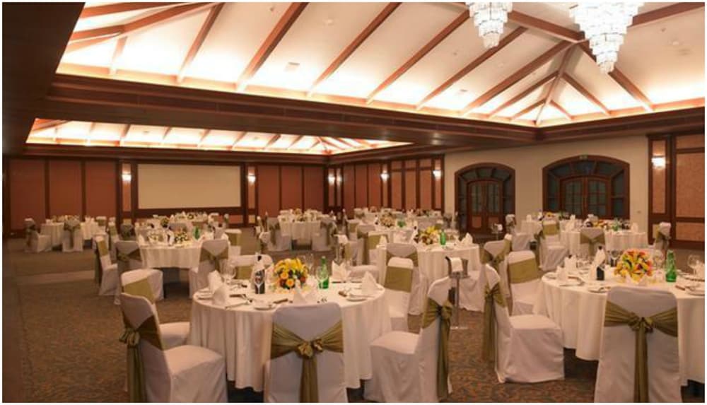 The Zuri White Sands Goa Resort and Casino 42/58