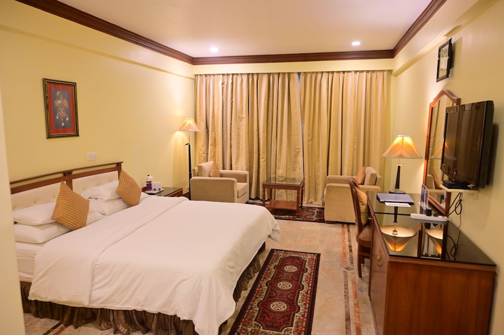 Empires Hotel Paradip 6/34