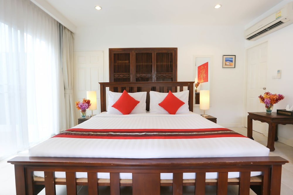 Laksasubha Hua Hin Hotel 17/33