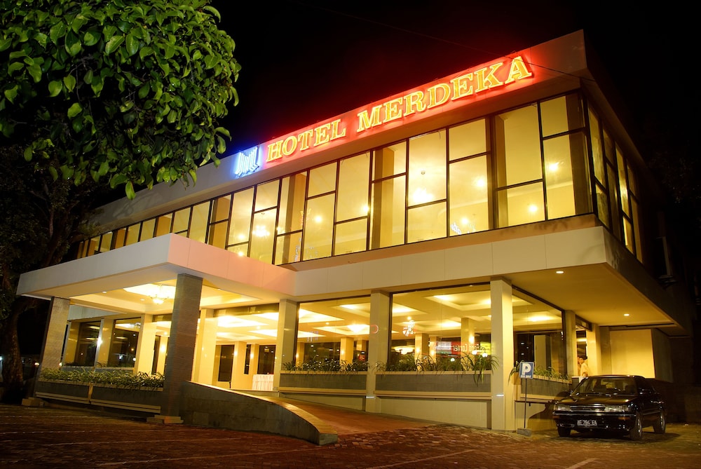 Hotel Merdeka 1/32