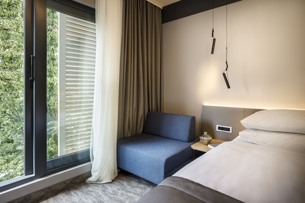 Hotel Istra 19/63