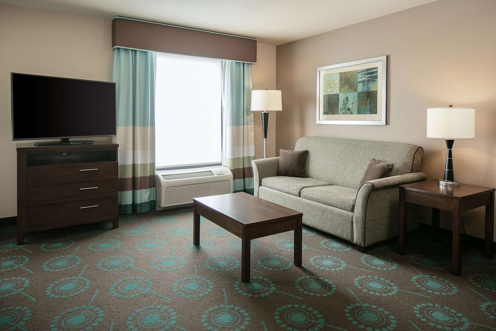 Hampton Inn & Suites Lincoln - North East I-80 41/71