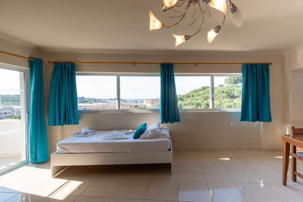 The Senses Tsilivi Hotel by Zante Plaza 12/31