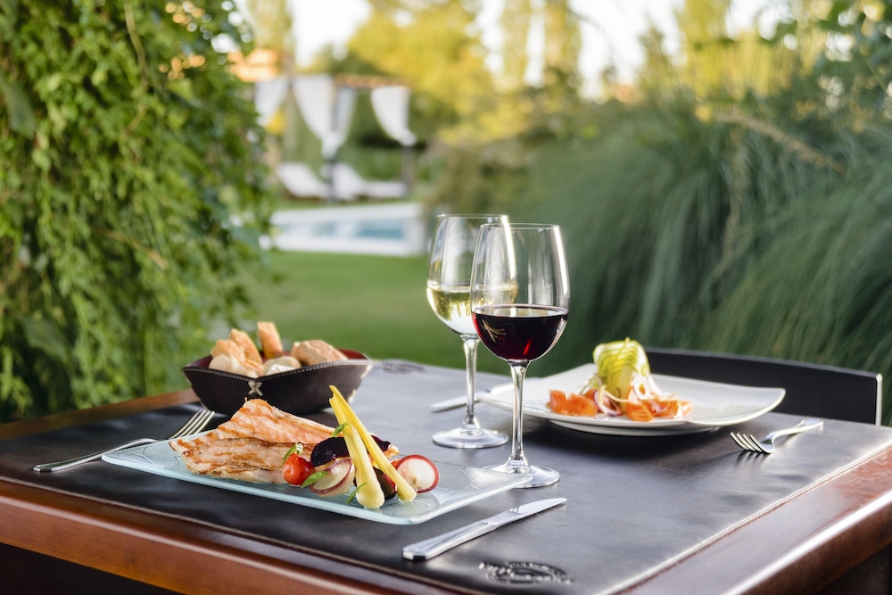VILLA MANSA WINE HOTEL 41/64