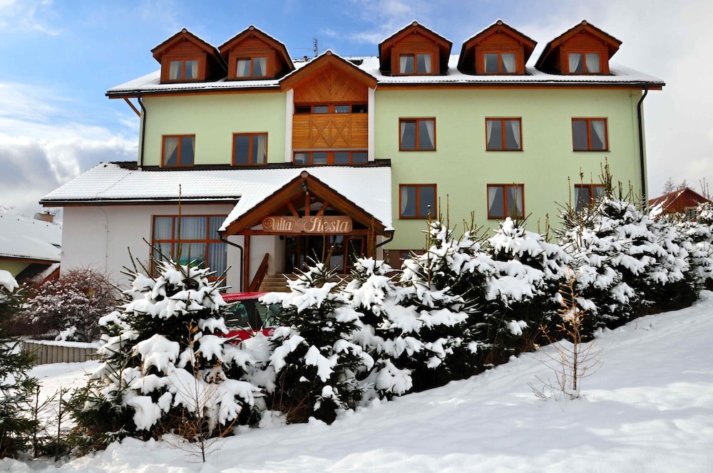 Hotel Villa Siesta 4/50