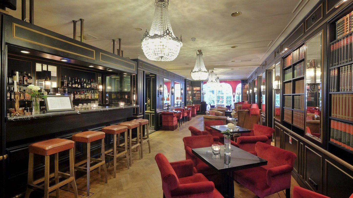 Apollofirst Boutique Hotel 16/19