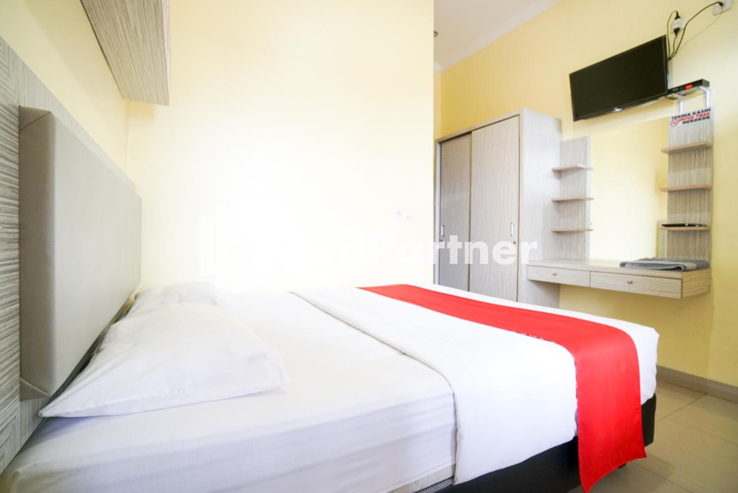 OYO 3964 Indah Residence Syariah 13/47