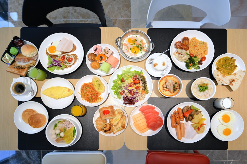 restaurant cafeteria