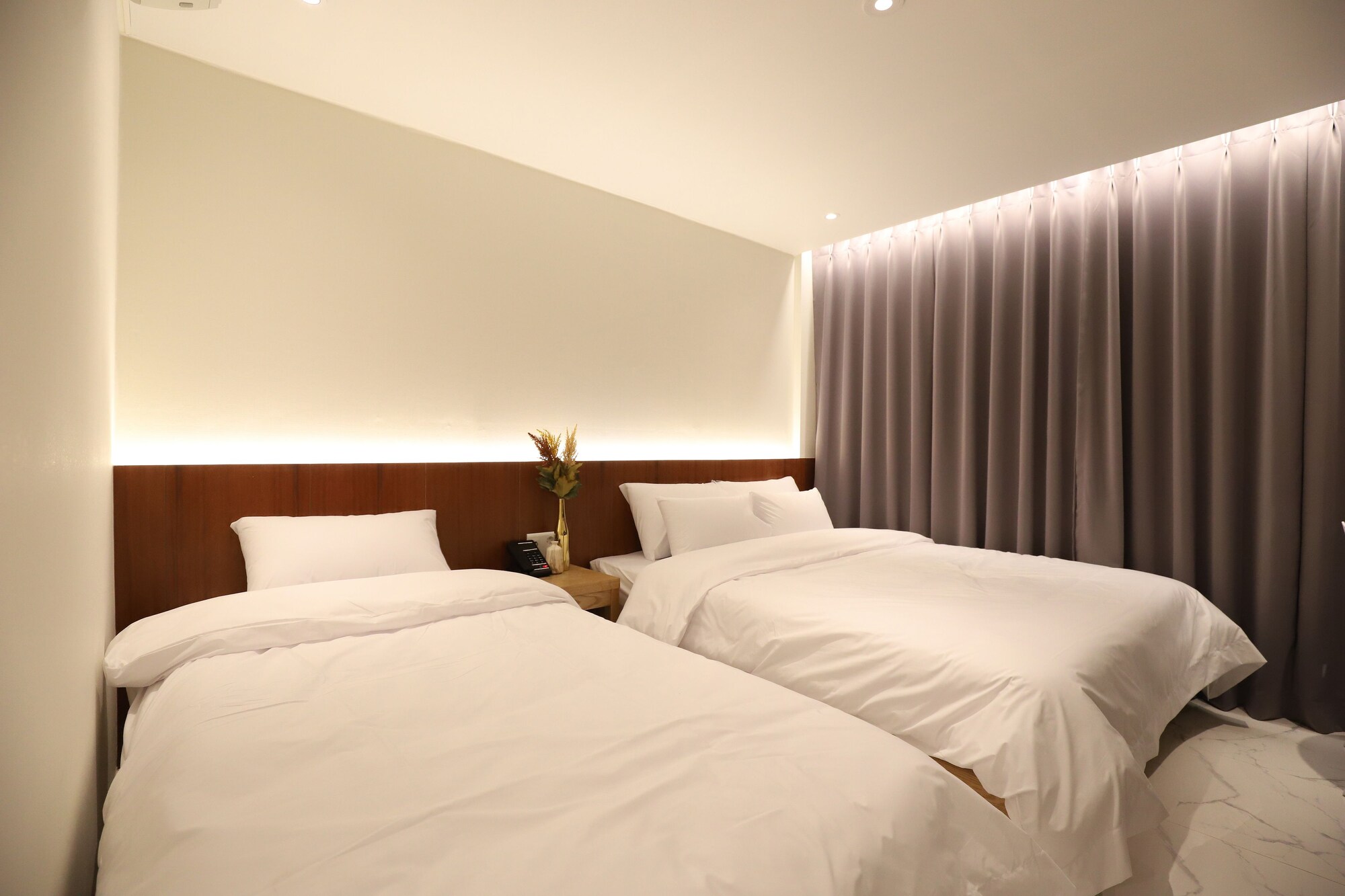 STANDARD, TWIN BEDS
