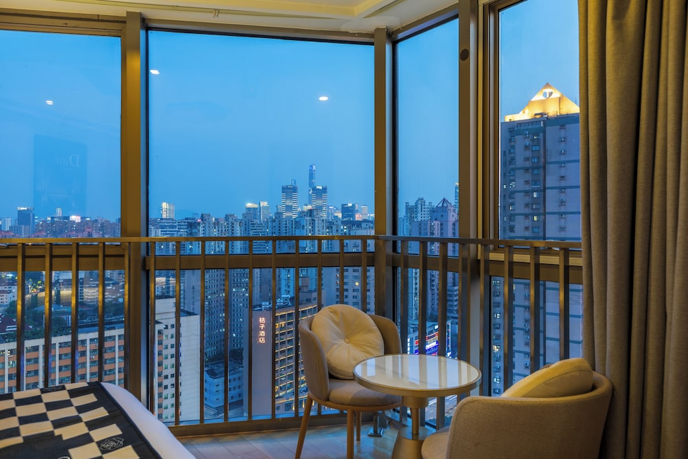 Shanghai Jubelle Boutique Apartment 35/50