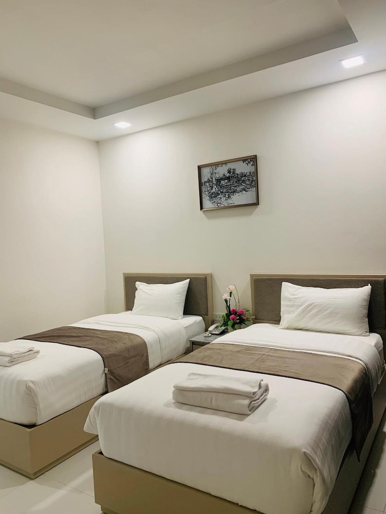 iCare Residence & Hotel 20/41