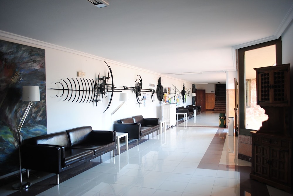Suaces Apartamentos Turirticos 2/50