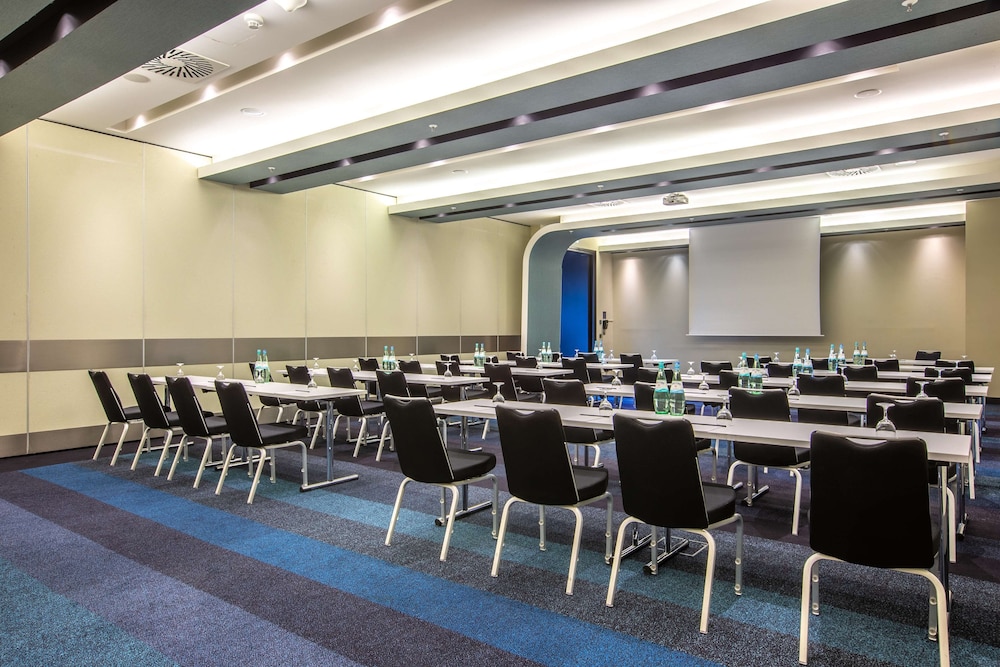 Radisson Blu Hotel Hamburg 60/70