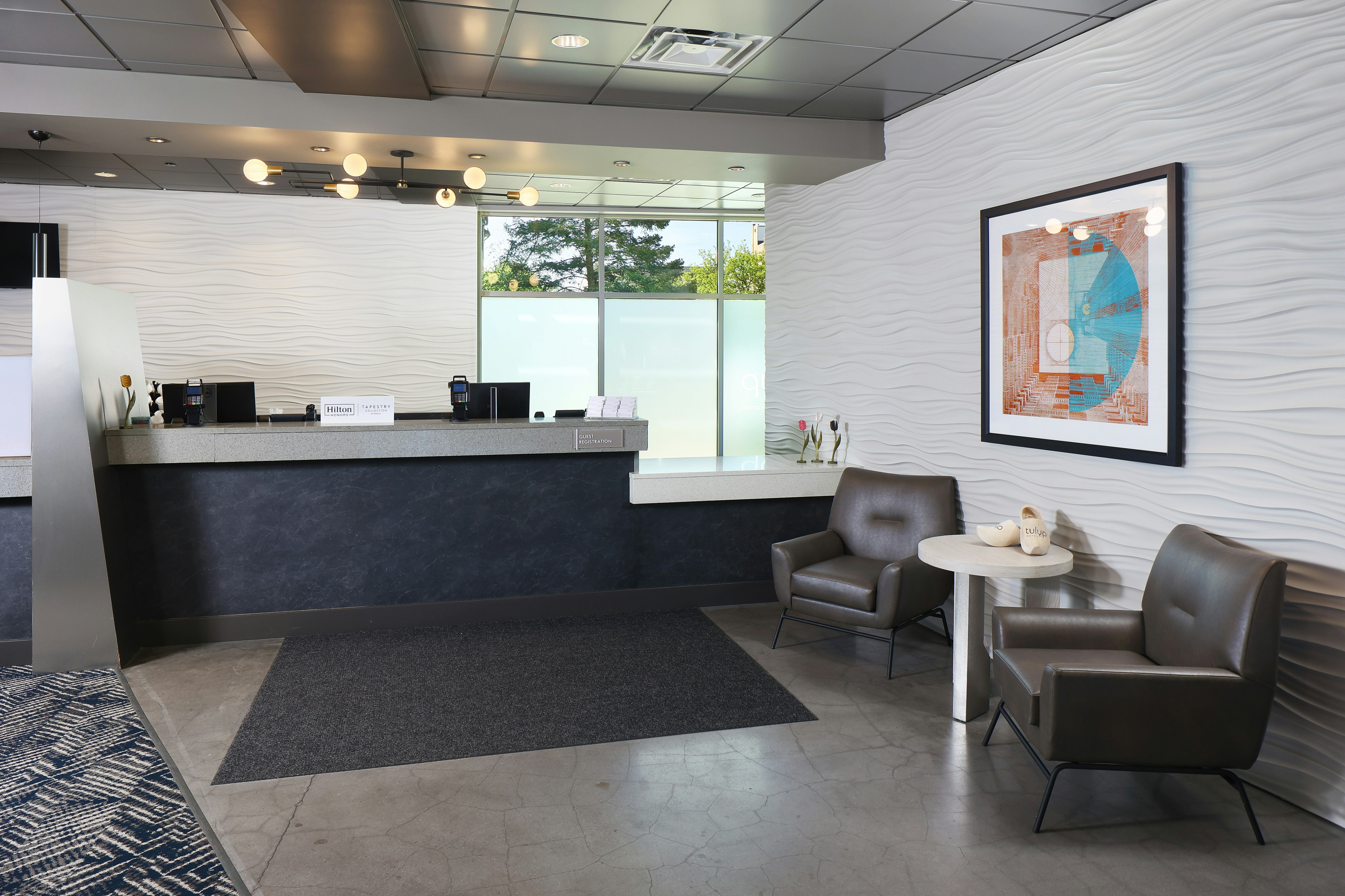 Tulyp, Tapestry Collection by Hilton 5/48