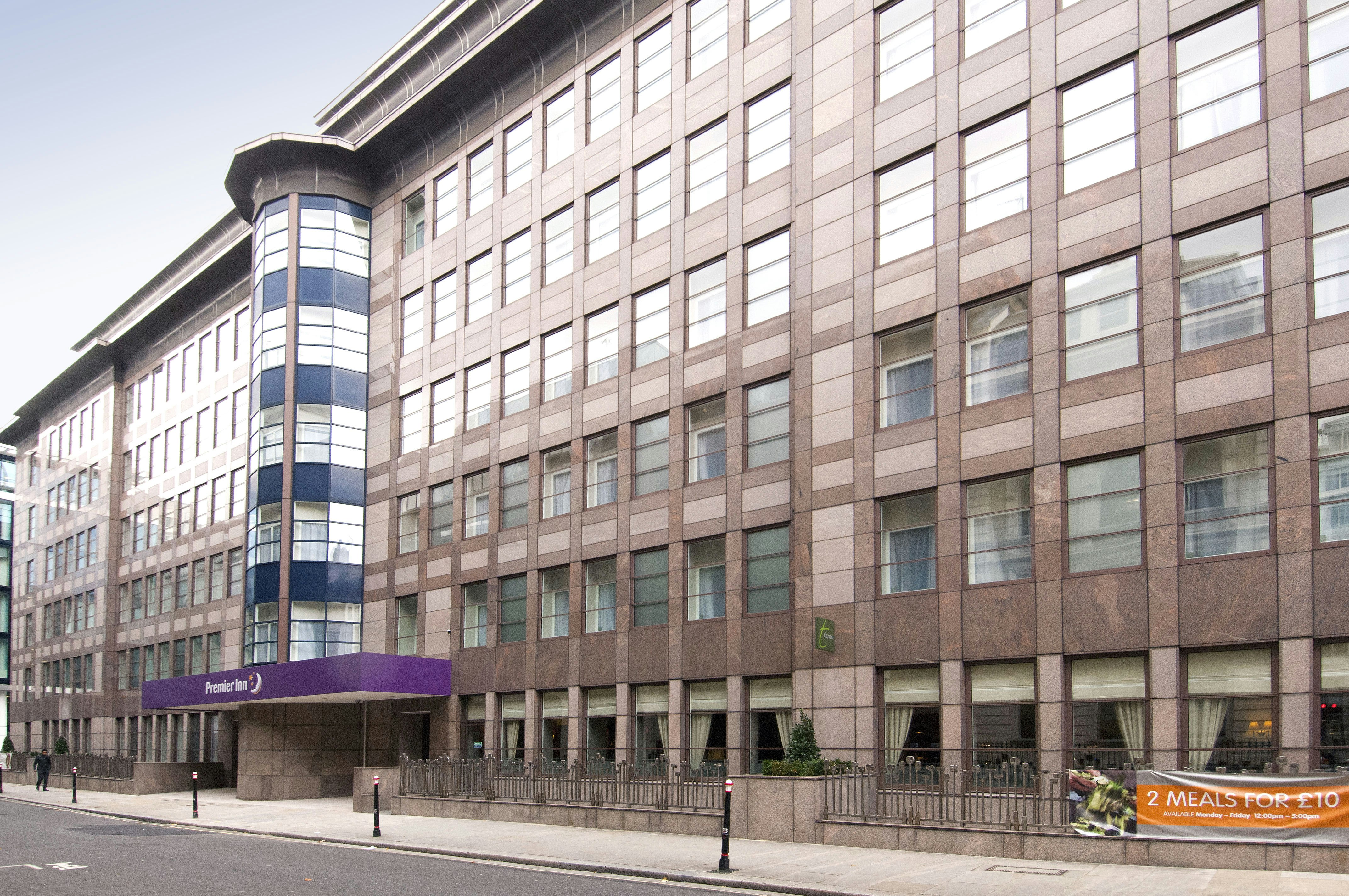 Premier Inn London Blackfriars photo4