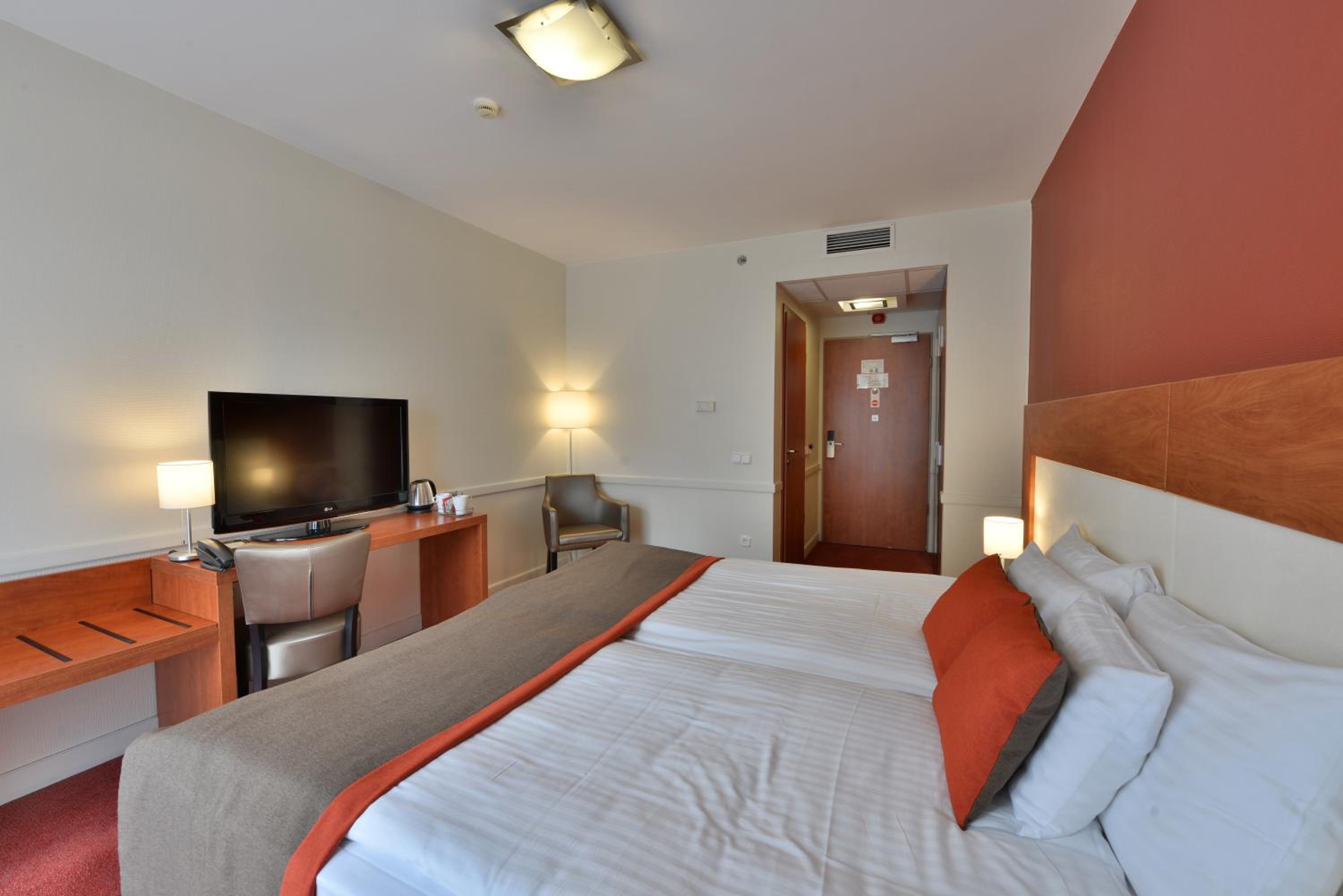 غرفة سوبيريور بسريرين منفصلين، Hotel City Inn 6/8