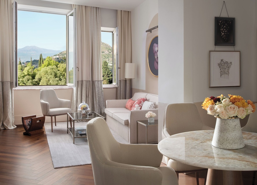 ETNA, SUITE