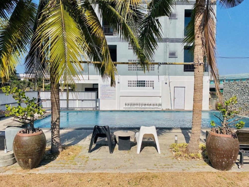 Apartment X5 Pattaya 60/65