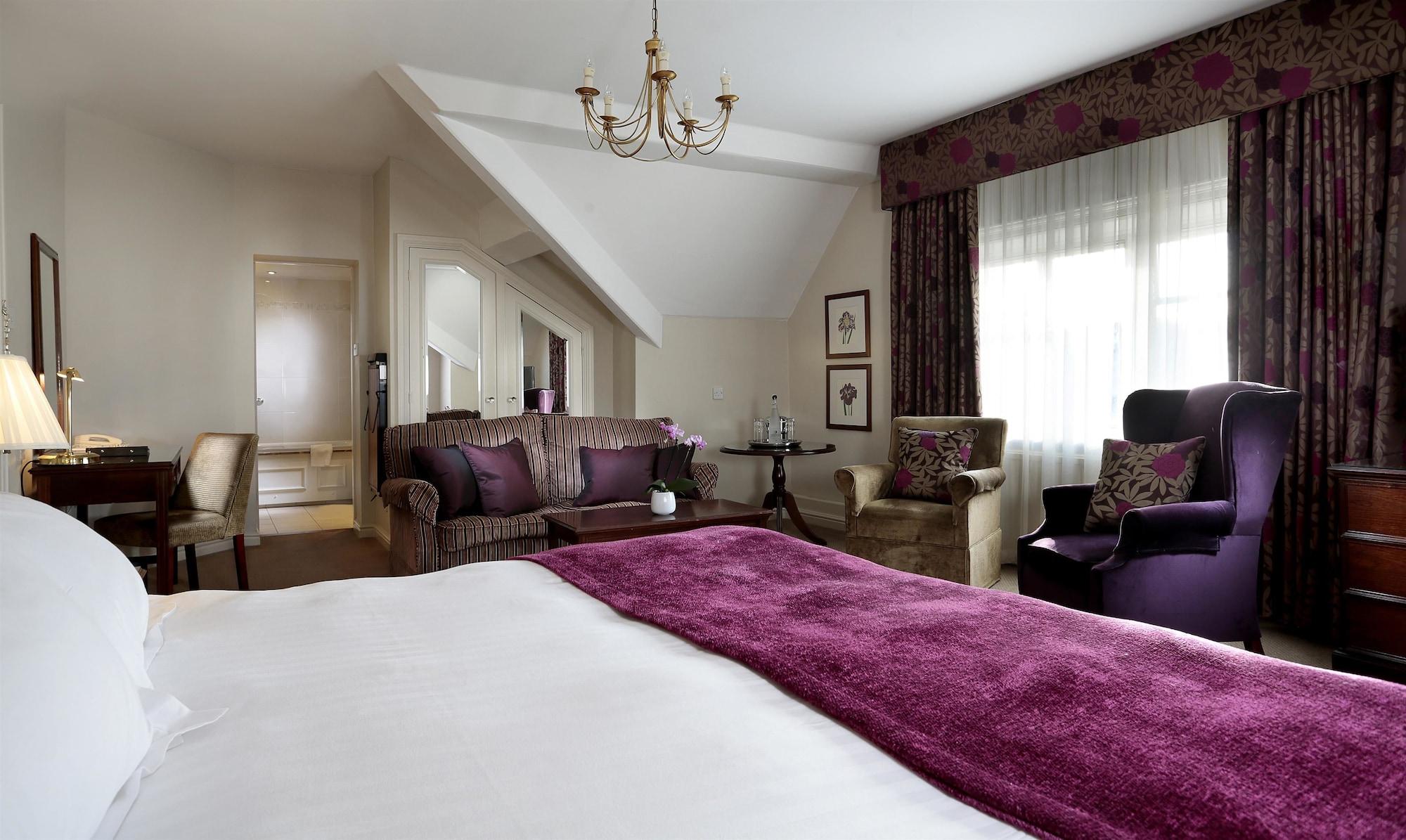 Super, Deluxe, Suite, Double Bed