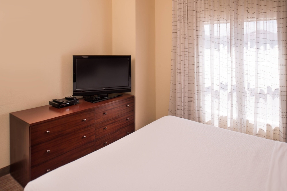 Residence Inn Albuquerque Airport 13/52