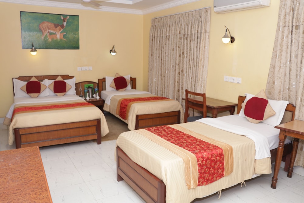 Hotel Wildlife Camp 8/42
