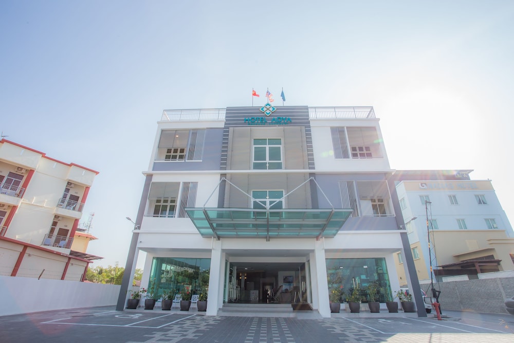 Hotel Adya Express photo1