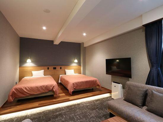 Oriental, Garden, Twin Beds, Outdoor Bath