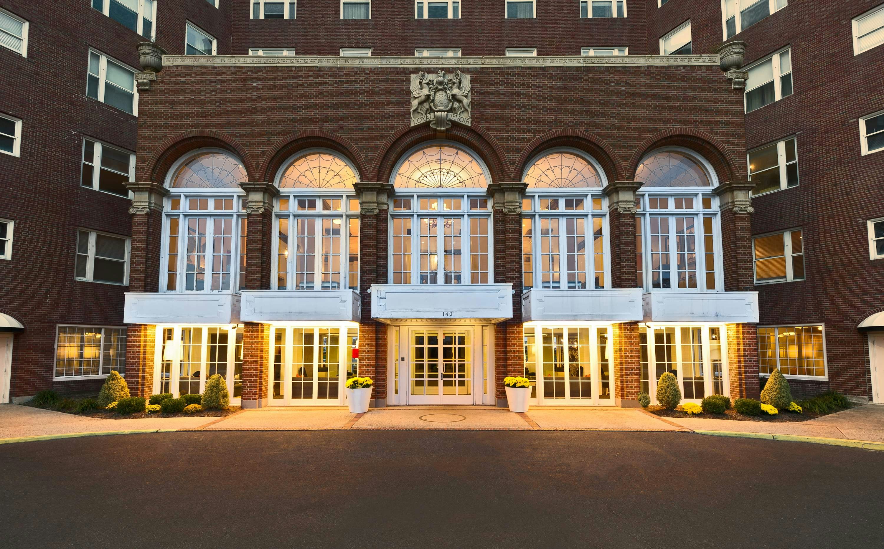 The Berkeley Oceanfront Hotel 2/38