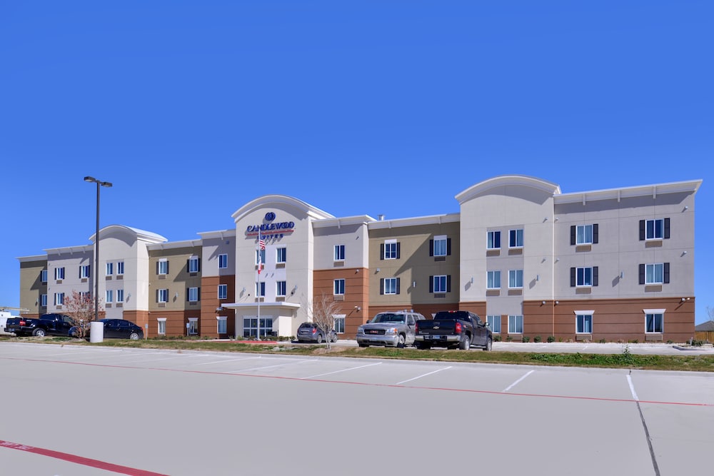 CANDLEWOOD SUITES KENEDY 3/40
