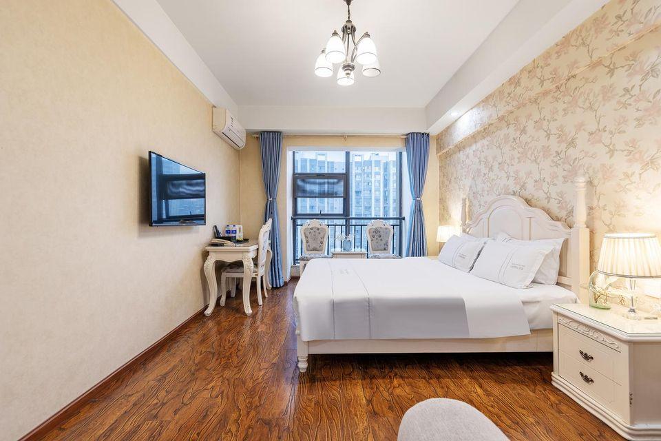 Vienna Hotel (Chengdu Dafeng Metro Station) 24/46