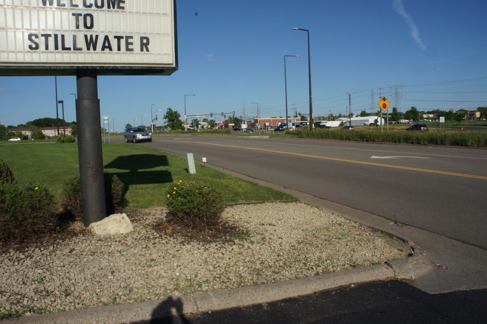 Coratel Inn & Suites Stillwater 38/47
