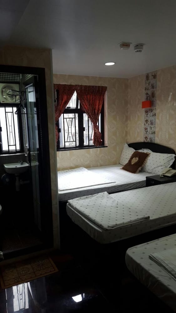 Dutch Hostel 11/39