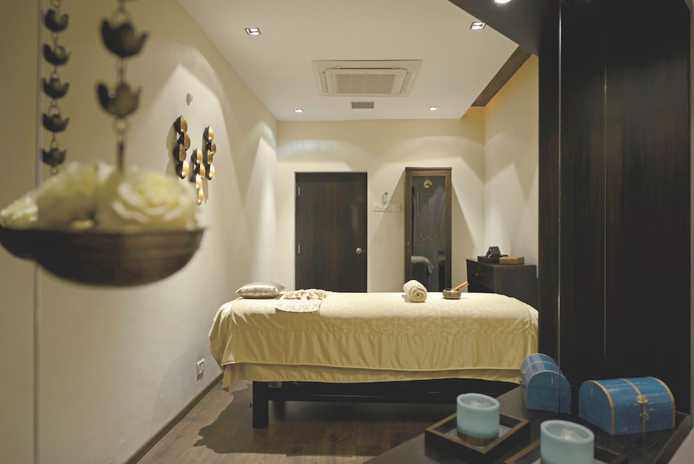 Tropicana Resort and Spa Alibaug 19/50