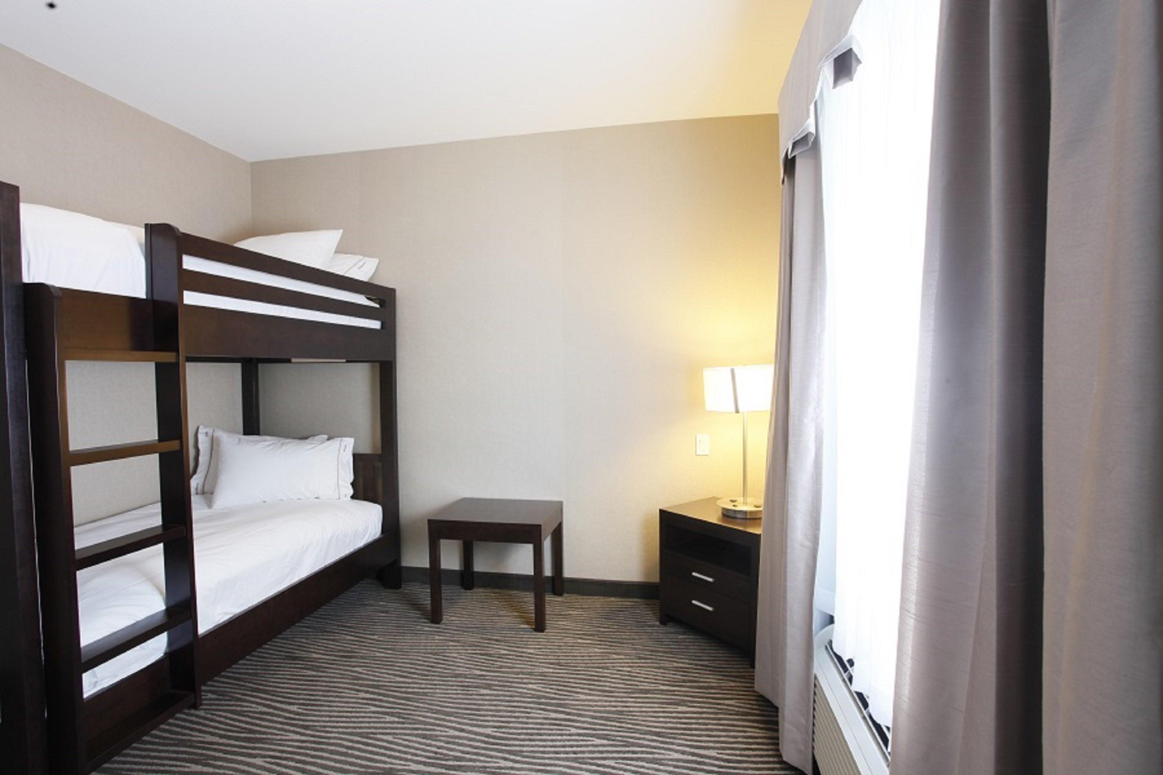 Suite, Bunk Bed, Queen Bed