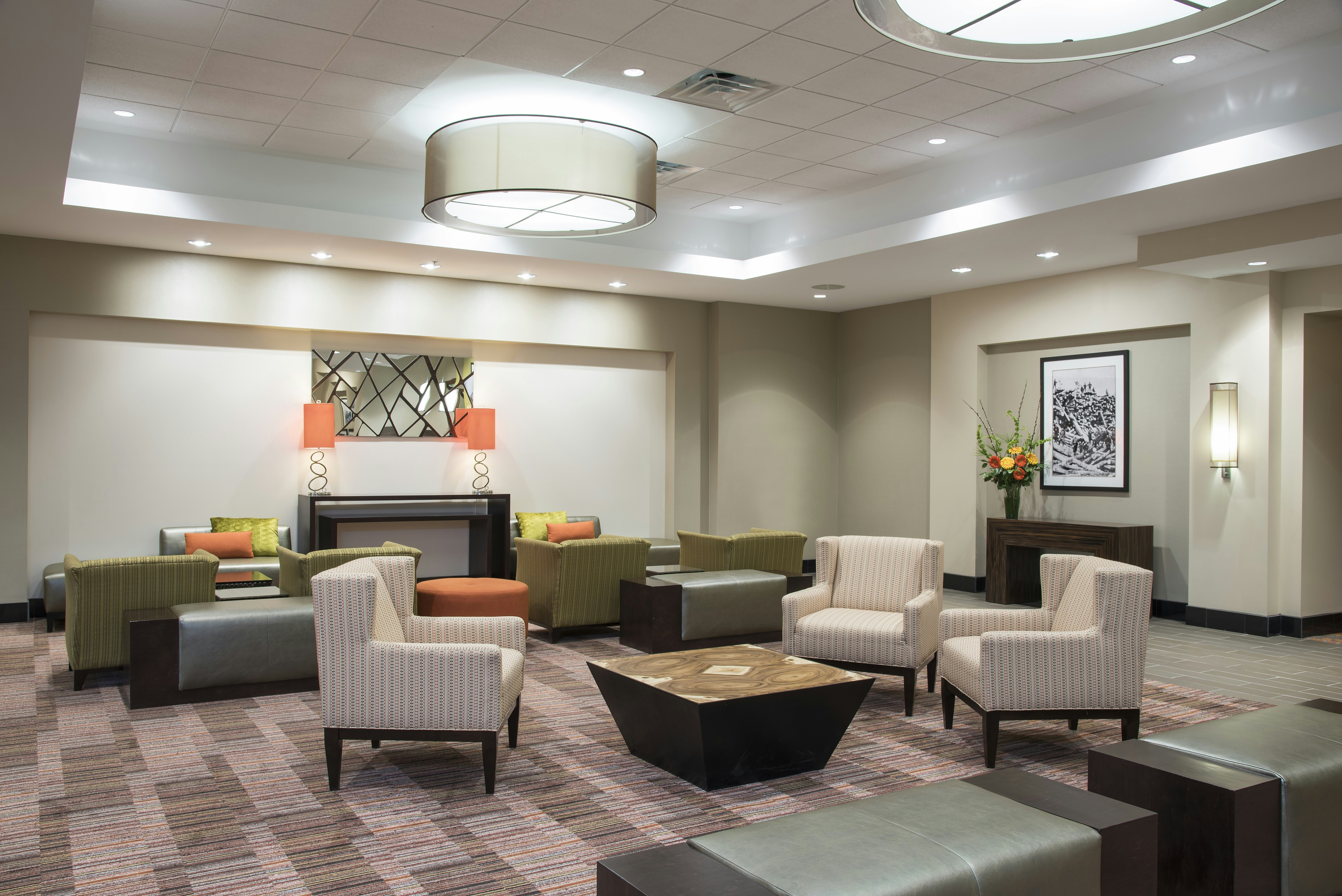 Doubletree By Hilton Hotel Grand Rapids Airport 20/53