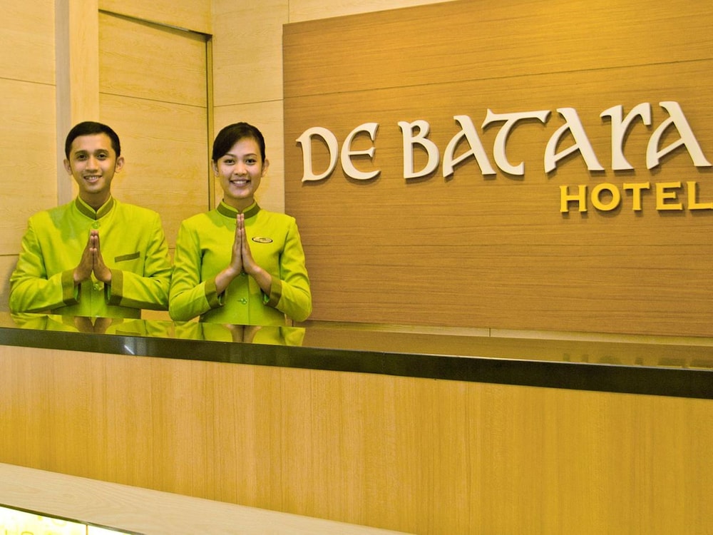 De Batara Hotel 2/15